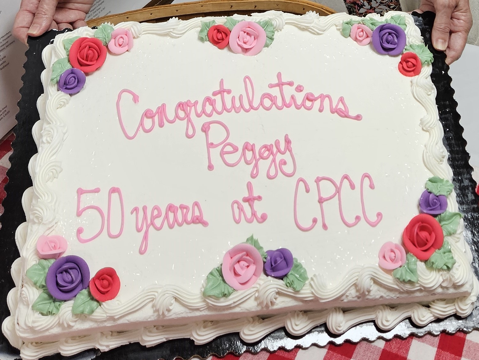 Peggys 50th cake